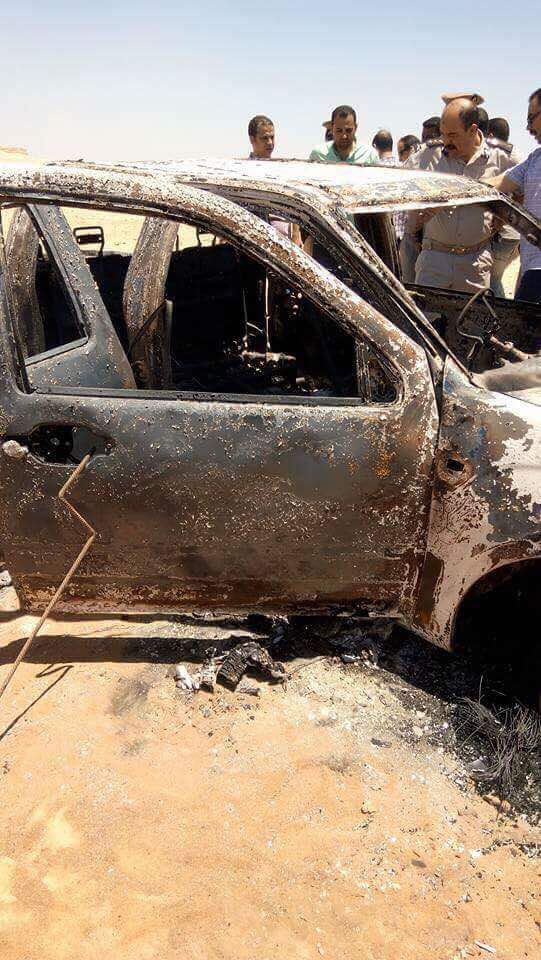 مصر .. أستشهاد 28 قبطي في هجوم بالرصاص على حافلة تقلهم