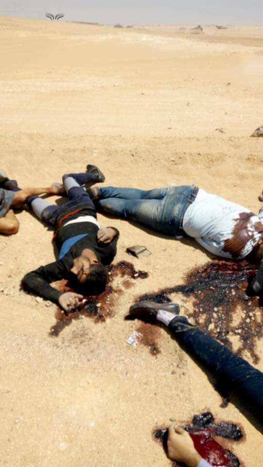 مصر .. أستشهاد 28 قبطي في هجوم بالرصاص على حافلة تقلهم