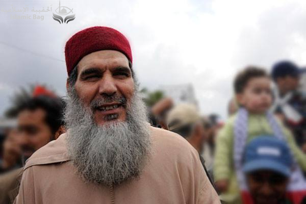 المغرب.. إعفاء الإمام محمد الفيزازي من الخطابة بسبب "فضيحة جنسية"